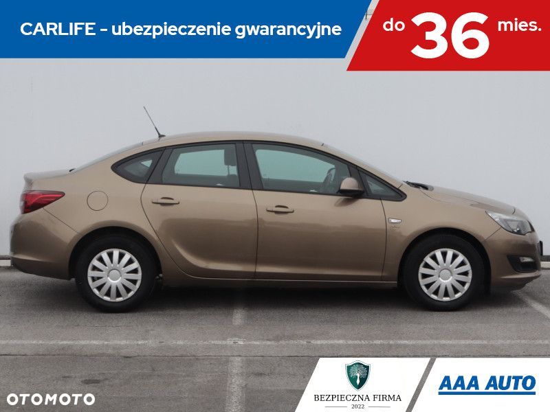 Opel Astra - 8