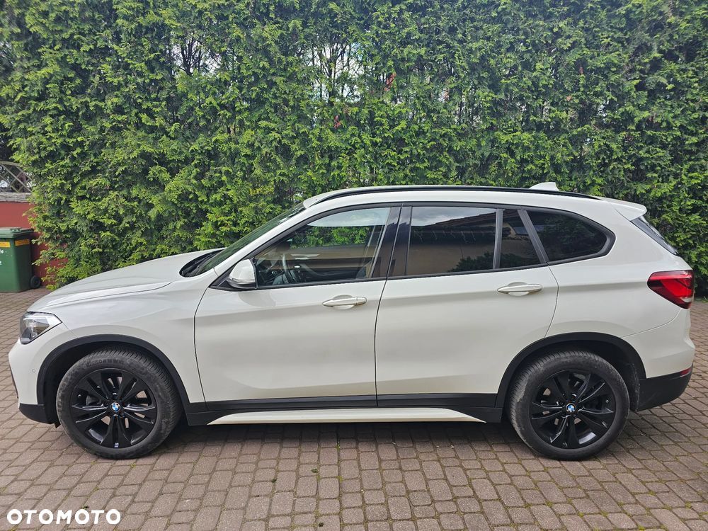 BMW X1 sDrive20i - 1