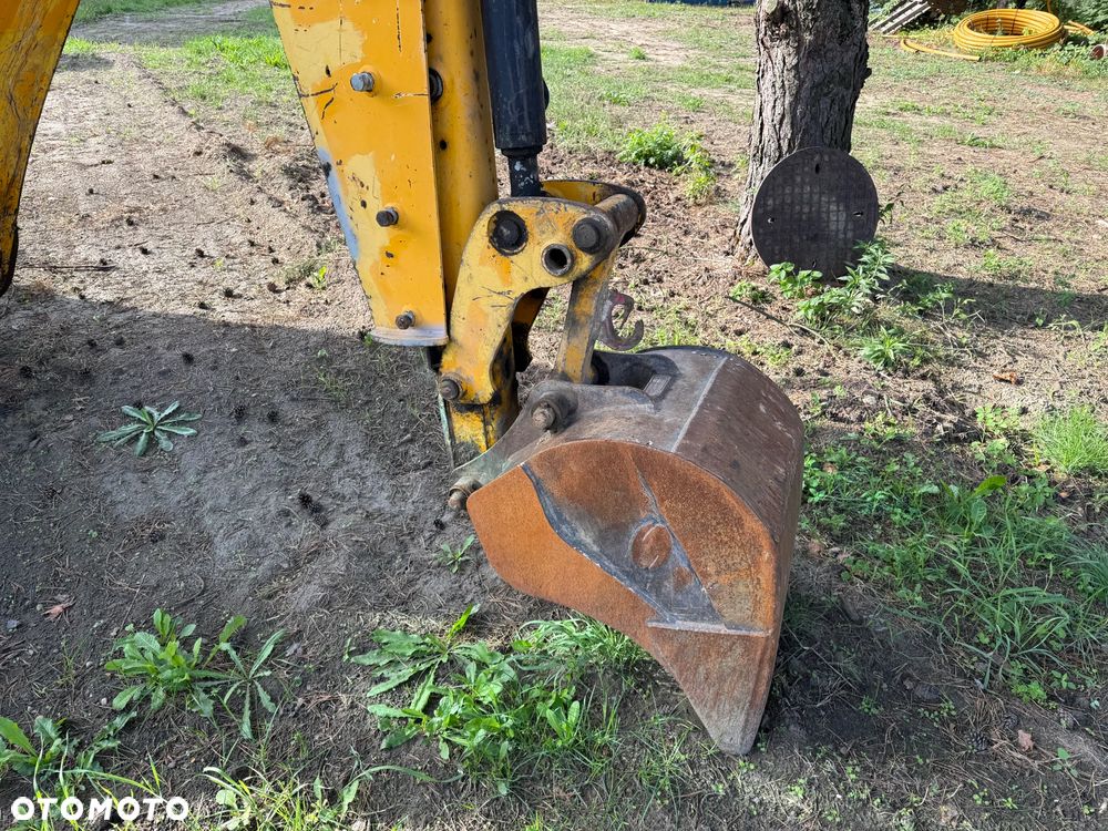 JCB 3CX - 5