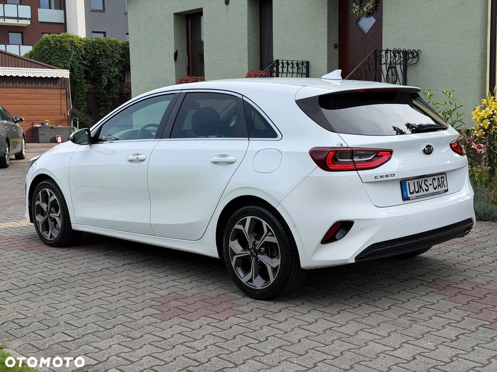 Kia Ceed 1.4 T-GDI OPF GT Line - 38