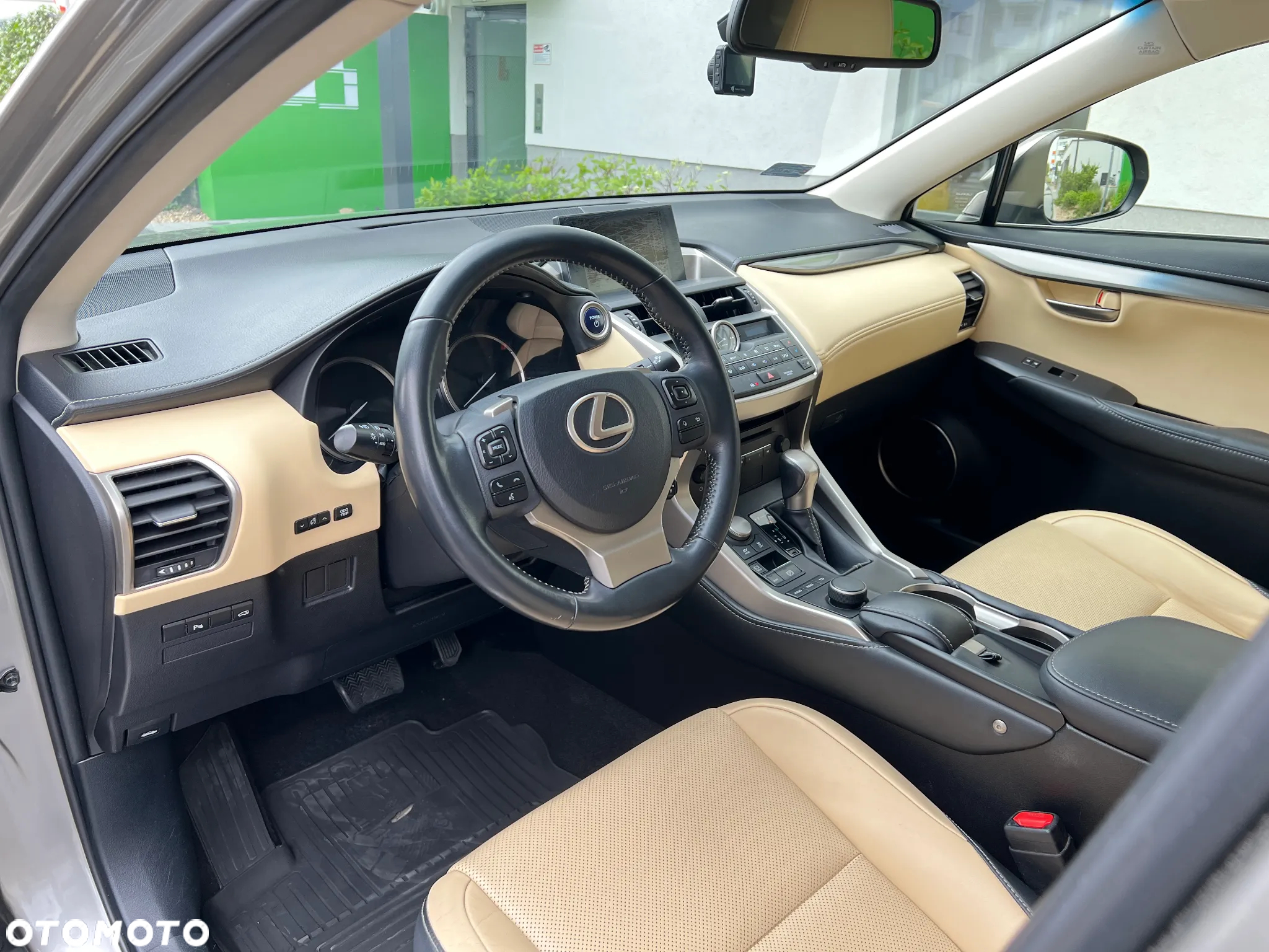 Lexus NX - 8