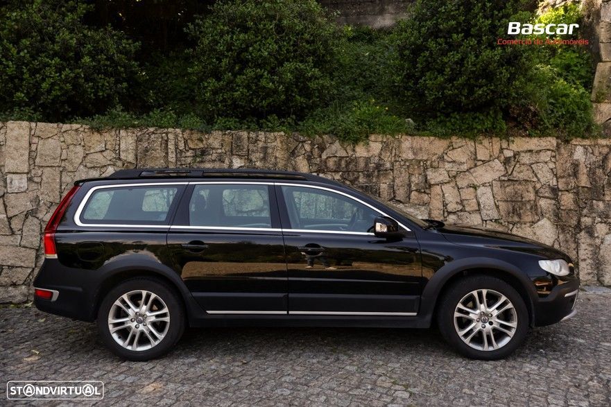 Volvo XC 70 D4 Geartronic Black Line - 10