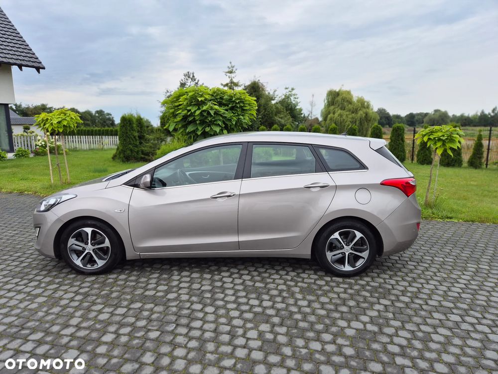 Hyundai i30 1.6 GDI Style - 13