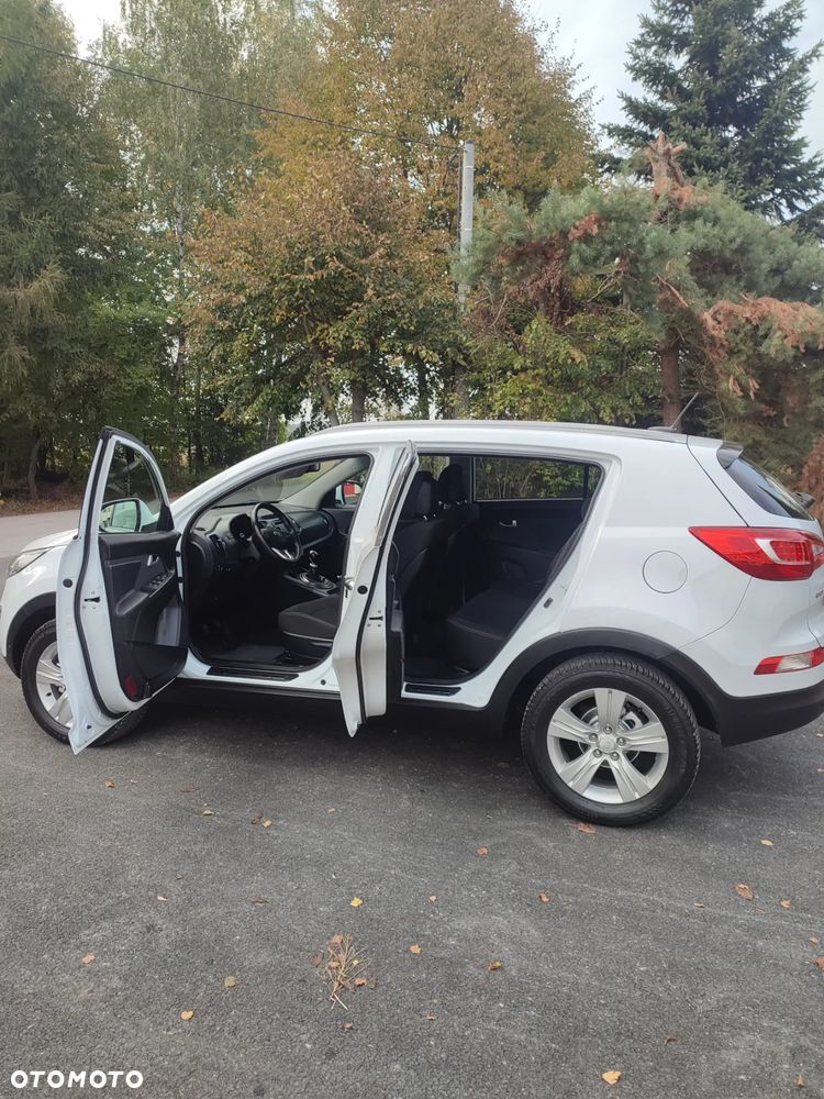Kia Sportage 1.7 CRDI Business Line L 2WD - 11