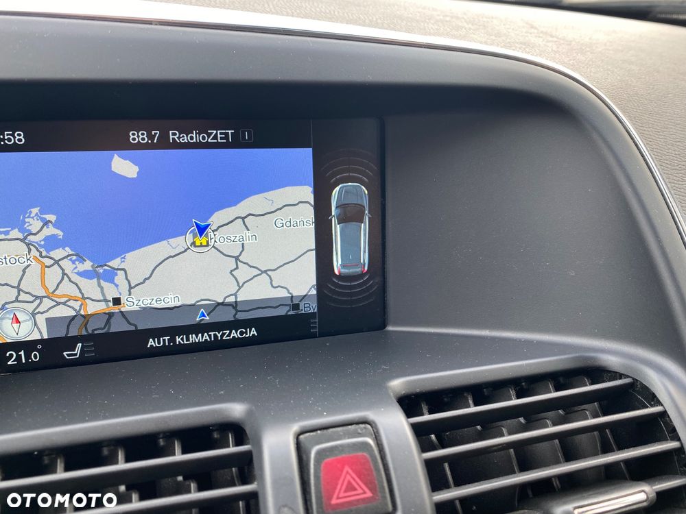 Volvo XC 60 D3 Geartronic Momentum - 21