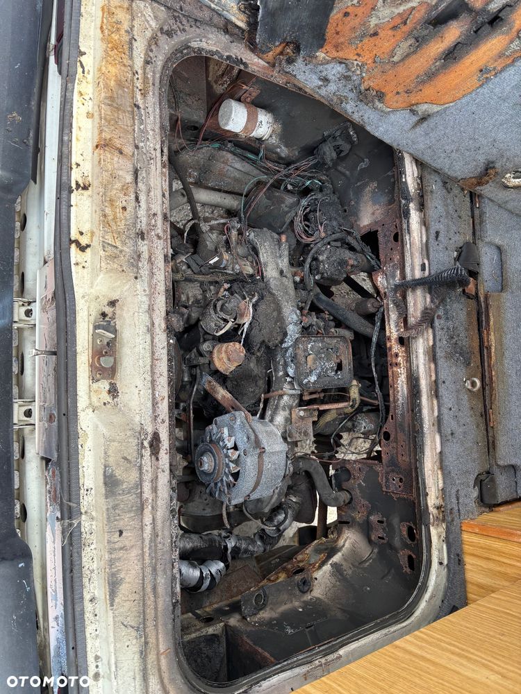 Volkswagen Transporter - 19