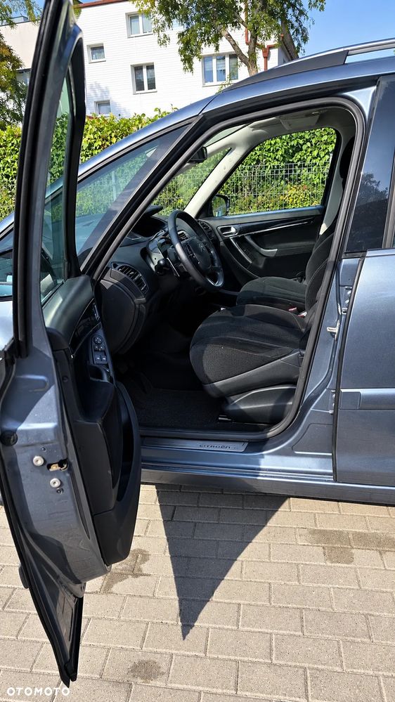 Citroën C4 Grand Picasso 2.0 16V 7-Sitzer EGS6 Exclusive - 8