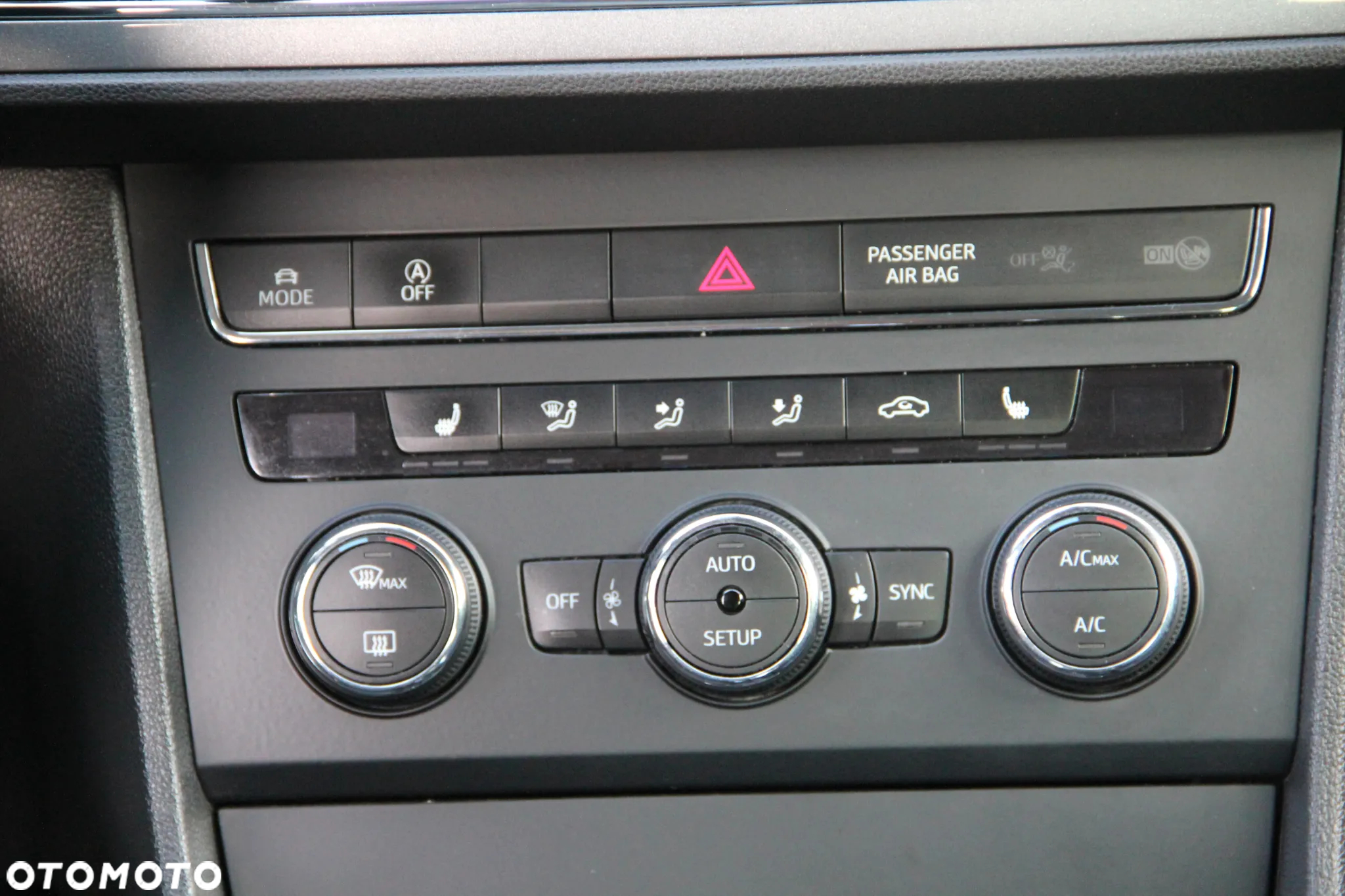 Seat Leon 2.0 TDI DPF DSG FR - 22