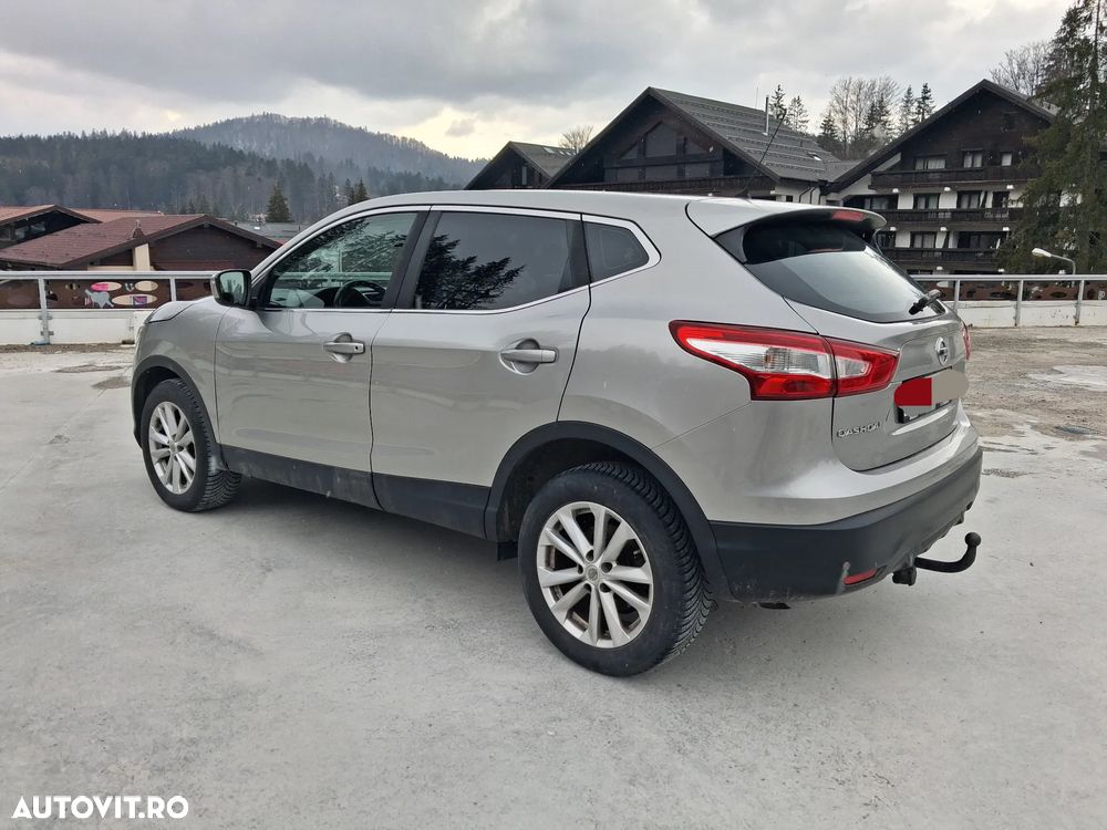 Nissan Qashqai 1.6L dCi Start/Stop 4X4-i N-Connecta - 4