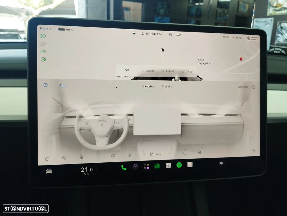 Tesla Model Y Long-Range RWD — fotografia 27