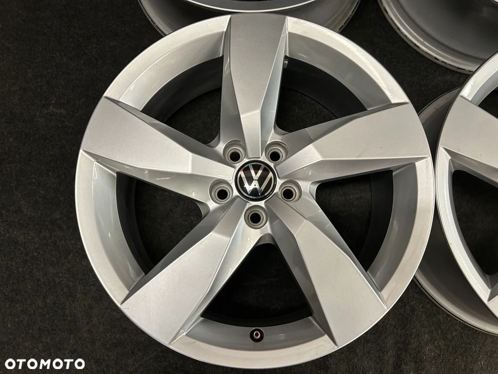 Alufelgi VW T-Cross, VW Polo, Seat Arona, Ibiza, Skoda Kamiq, Fabia 17 cali 5x100 4szt. - 14