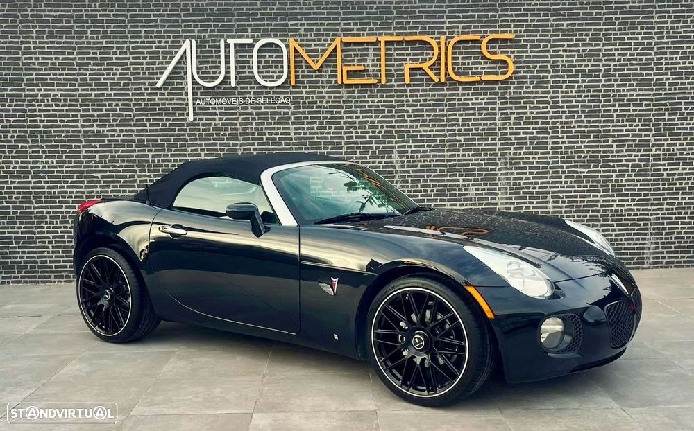 Pontiac Solstice - 3