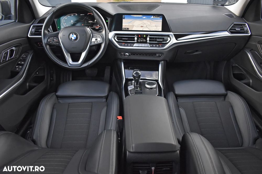 BMW Seria 3 330e Aut. Sport Line - 11