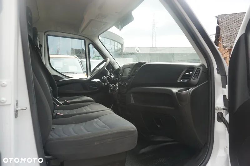 Iveco 35C14 doka brygadówka wywrotka skrzynia żuraw - 8