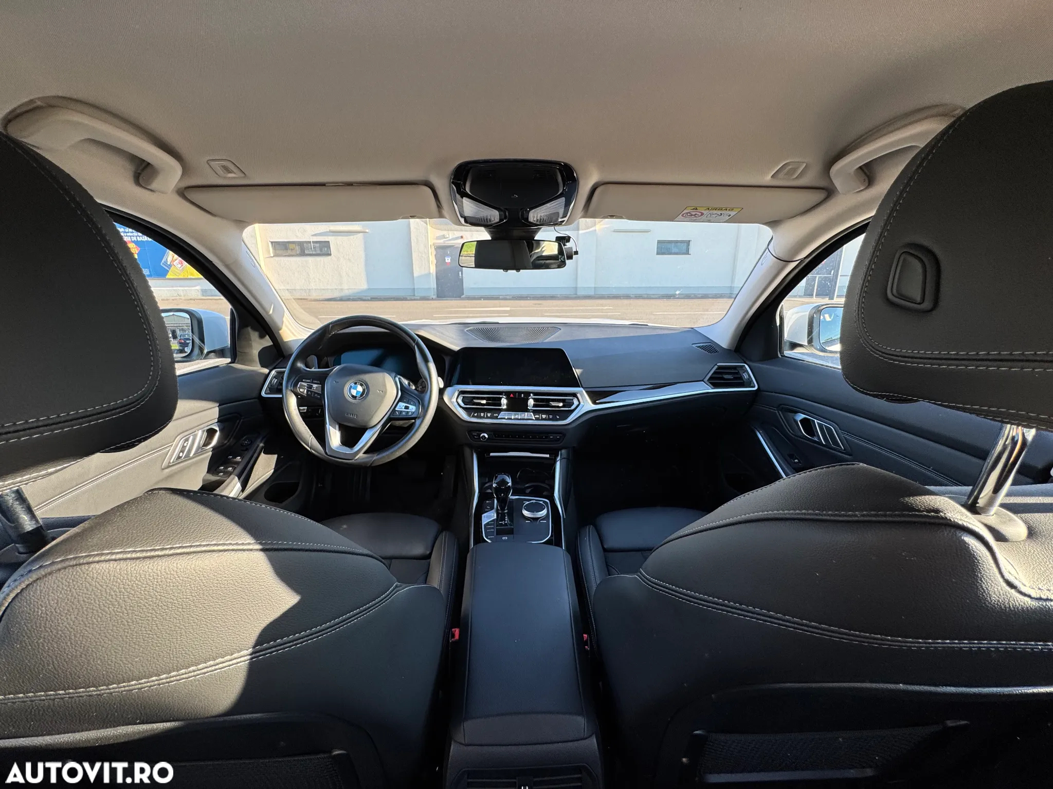 BMW Seria 3 320i xDrive AT - 8