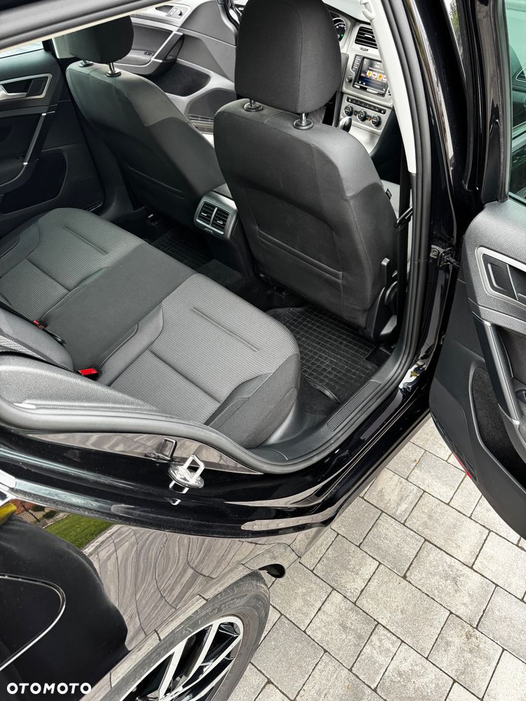 Volkswagen Golf 2.0 TDI (BlueMotion Technology) DSG Comfortline - 11