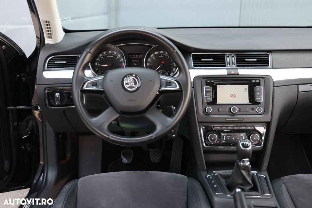 Skoda Superb 1.6 TDI Elegance - 5