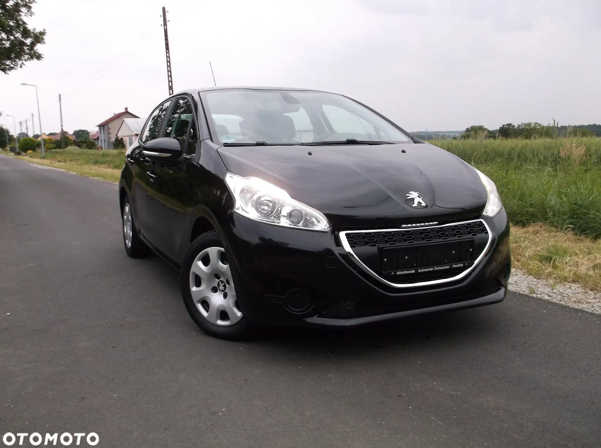 Peugeot 208 1.2 PureTech Allure - 2