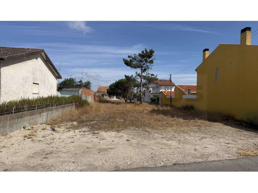 Espetacular terreno com 15,5m e frente no centro da Gafanha da Nazaré - Grande imagem: 5/12