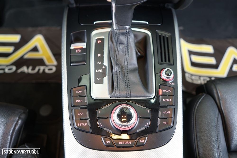 Audi A4 Avant 2.0 TDI Multitronic Business Line S-line - 32