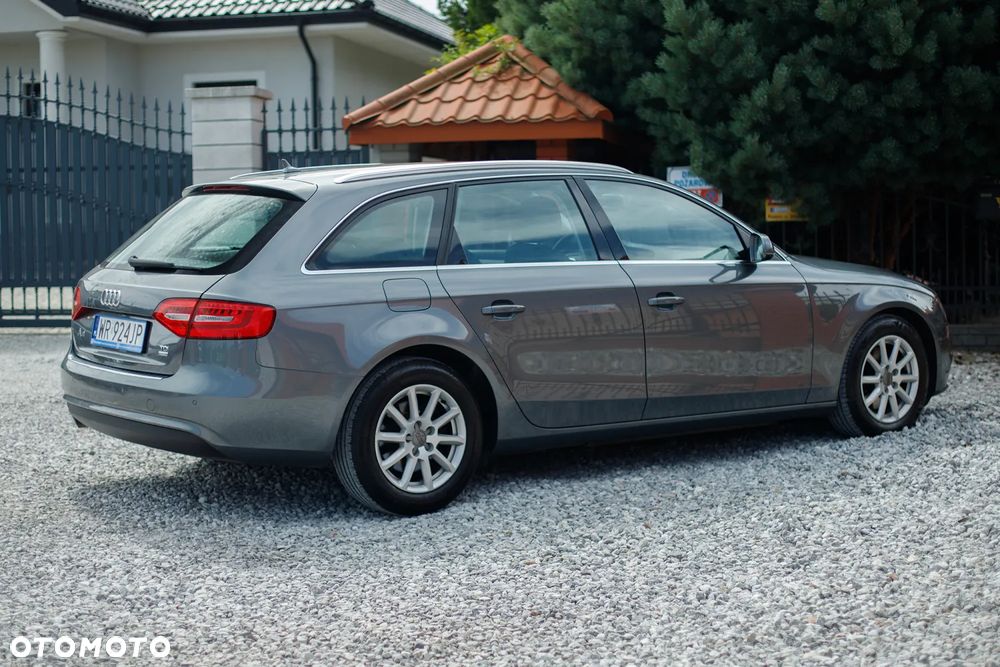 Audi A4 Avant 2.0 TDI e DPF Attraction - 13