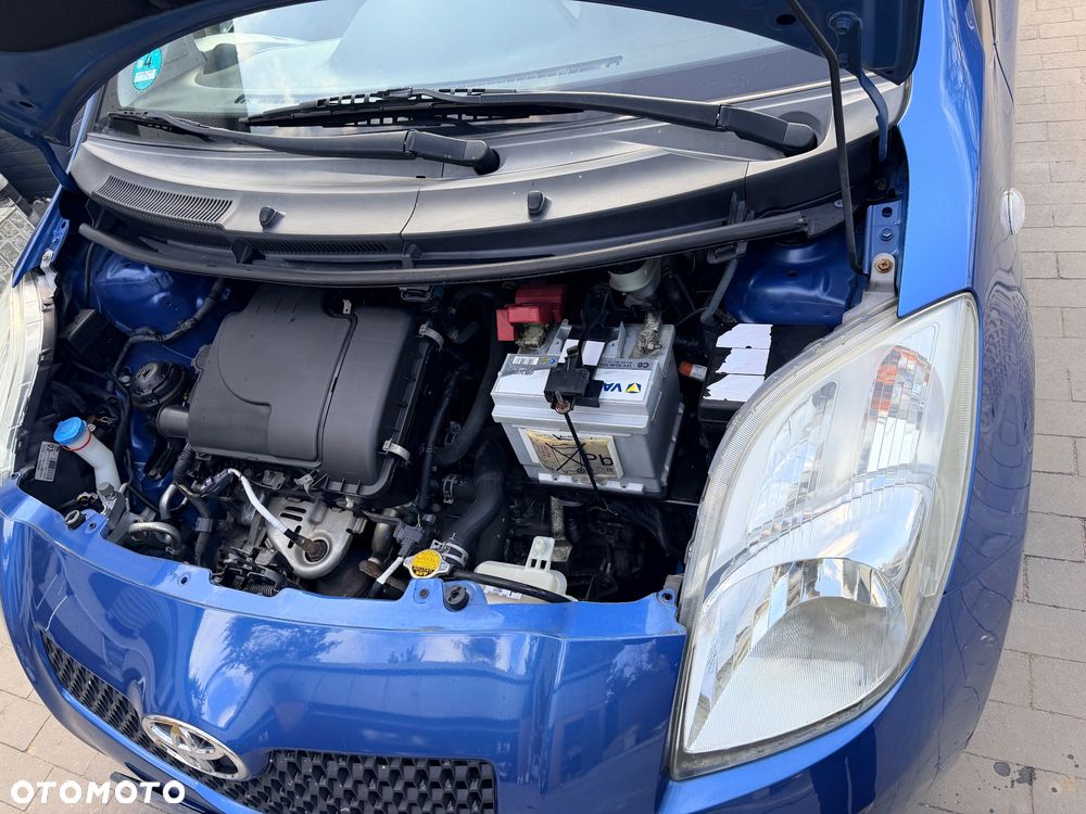 Toyota Yaris 1.0 Luna A/C - 5