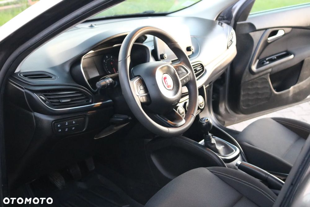 Fiat Tipo - 25