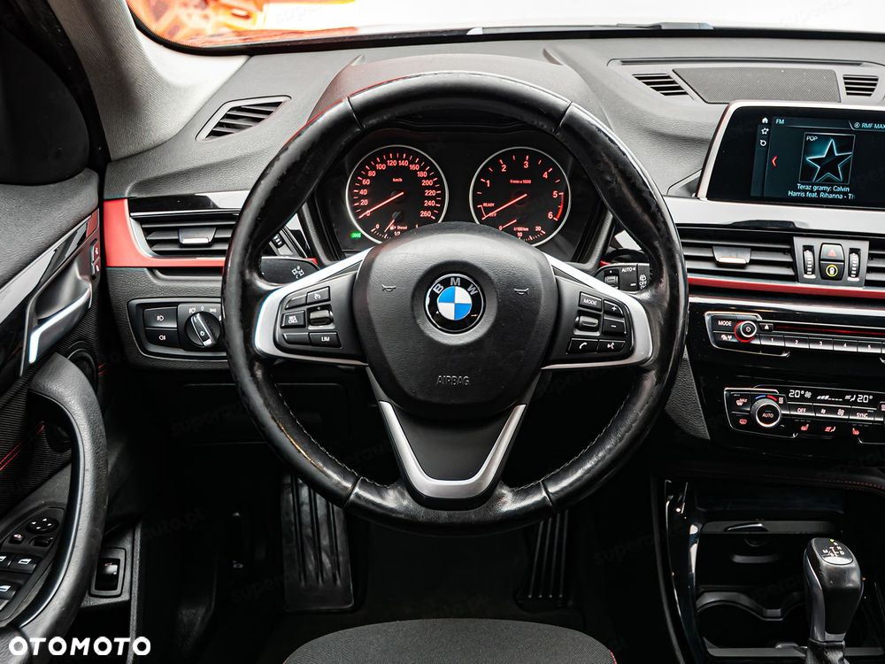 BMW X1 sDrive18d - 13