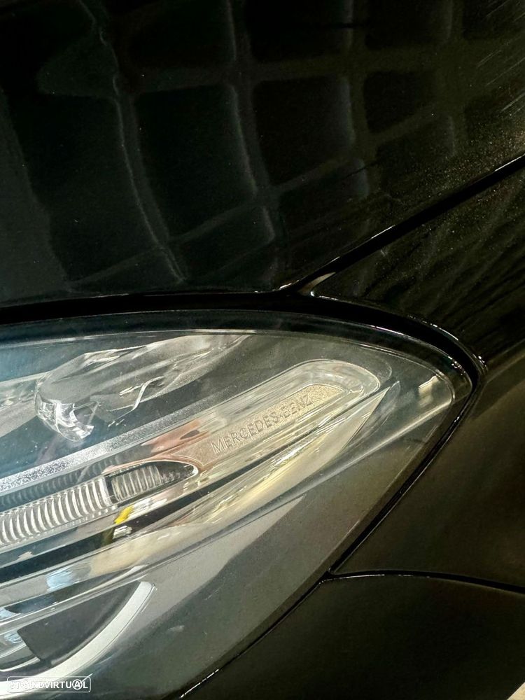 Mercedes-Benz GLA 200 d AMG Line - 13