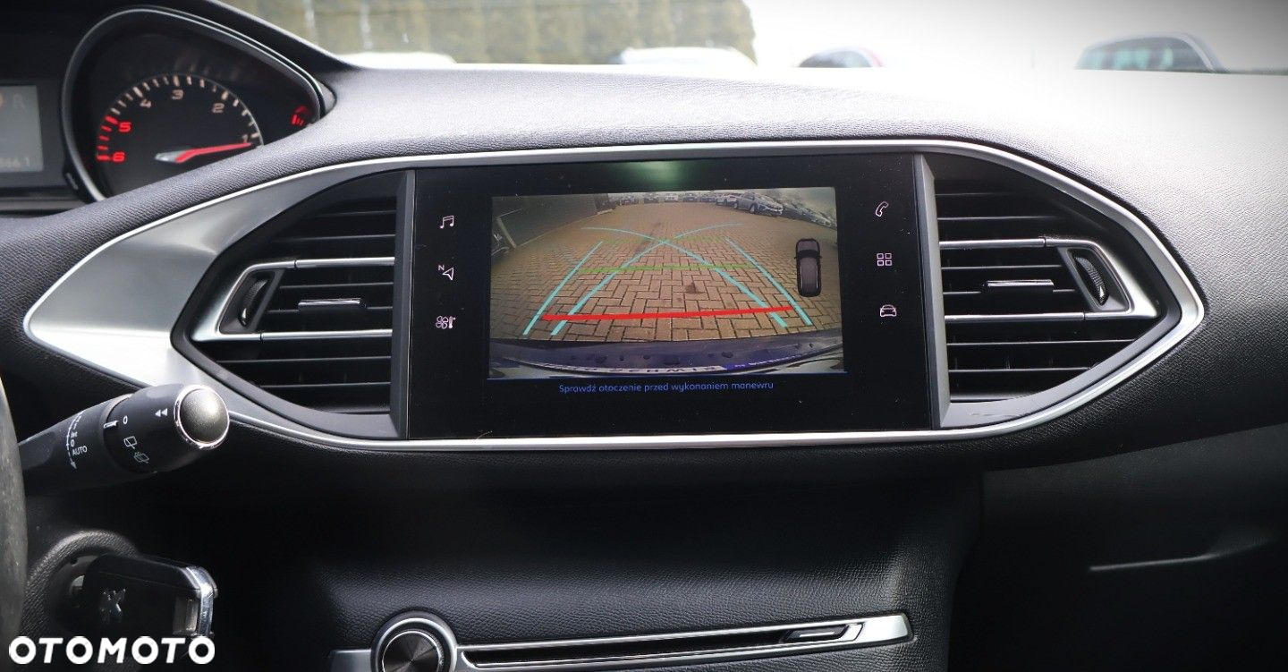 Peugeot 308 - 19