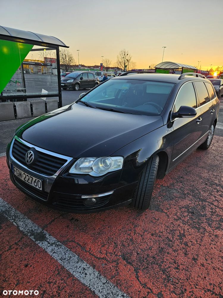 Volkswagen Passat 1.6 Comfortline - 1