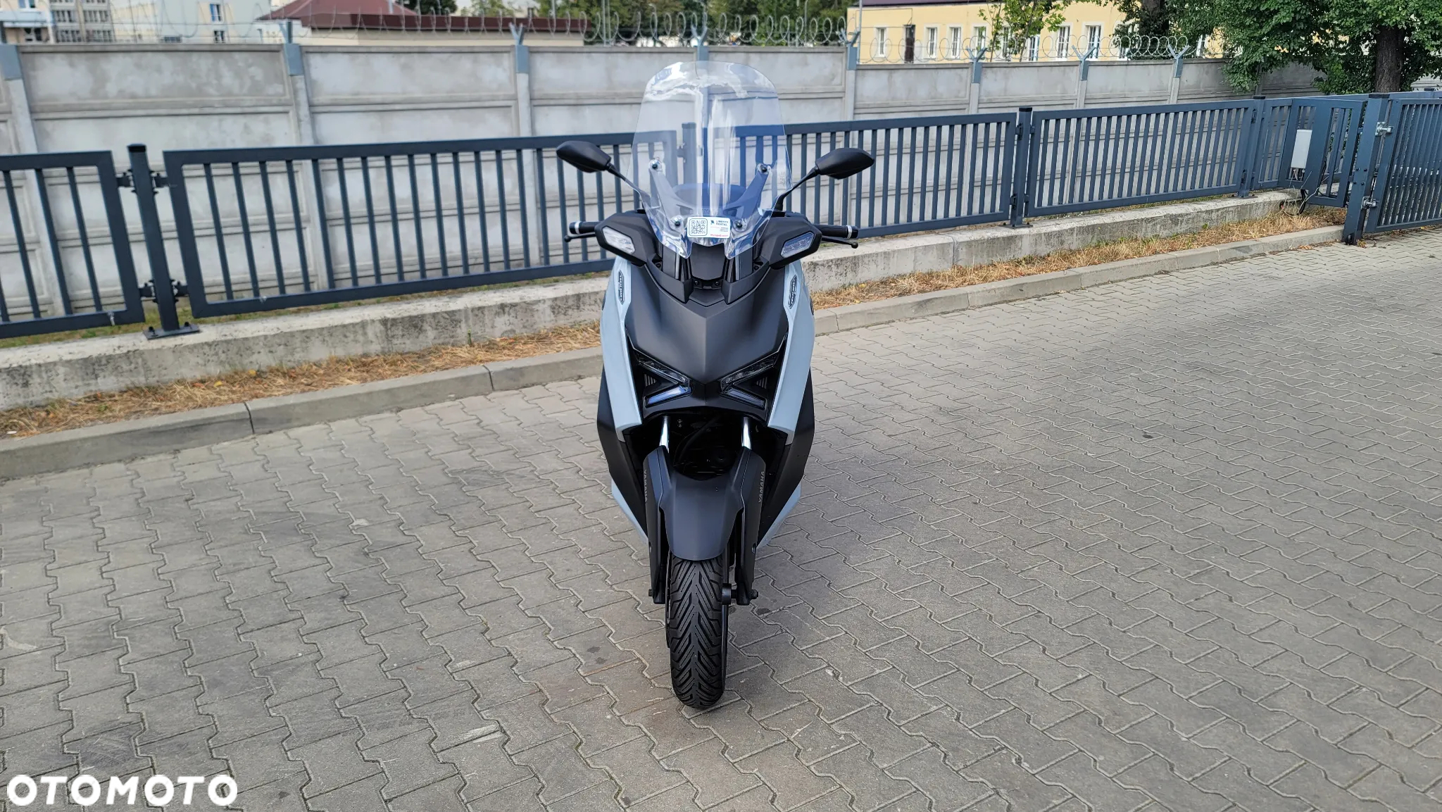 Yamaha X-max - 4