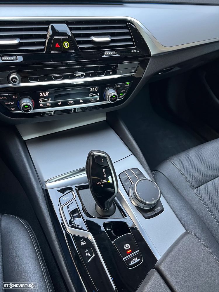 BMW 545 e xDrive Aut. - 22