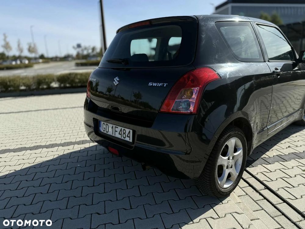 Suzuki Swift - 5