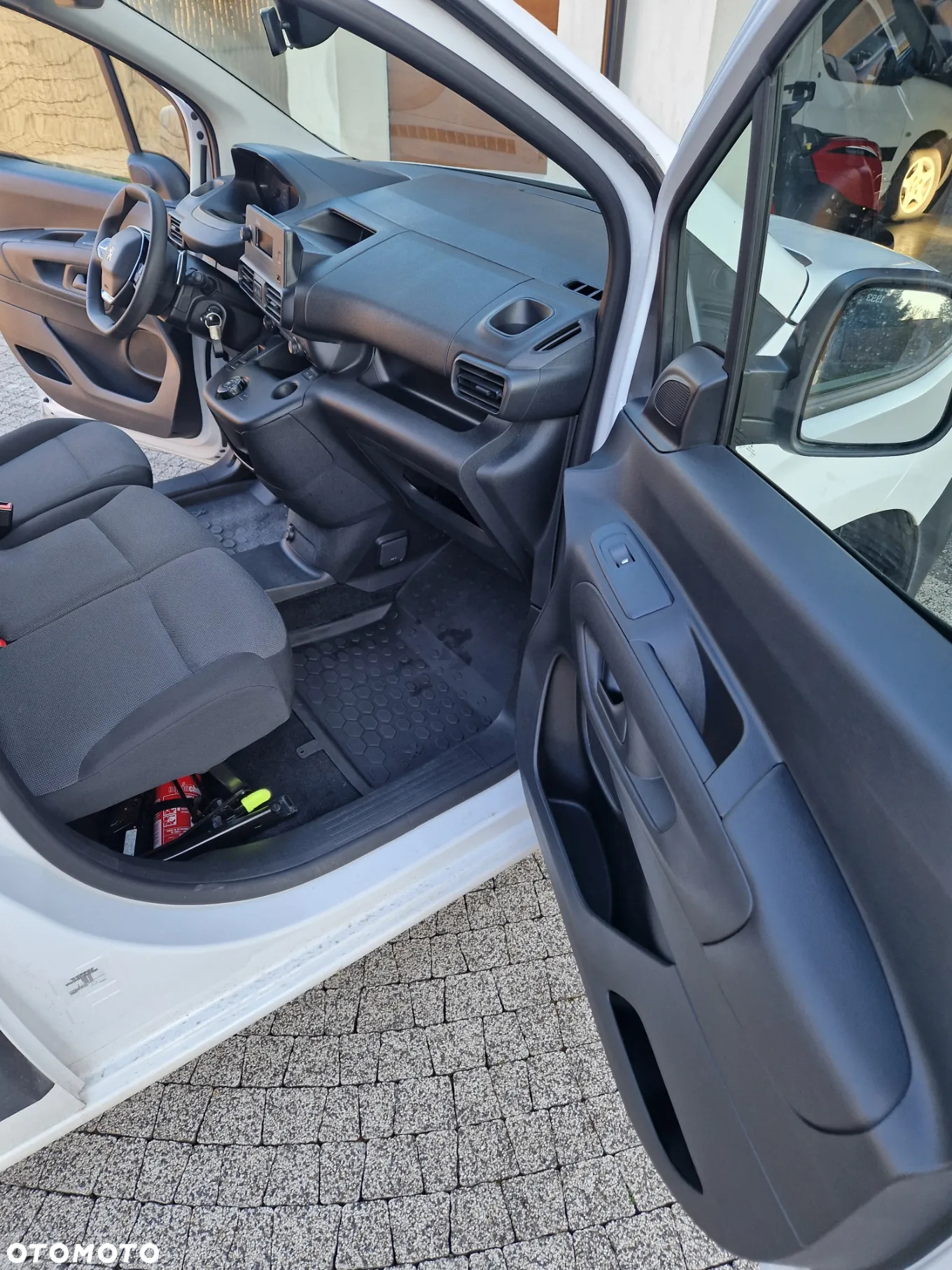 Peugeot PARTNER - 21