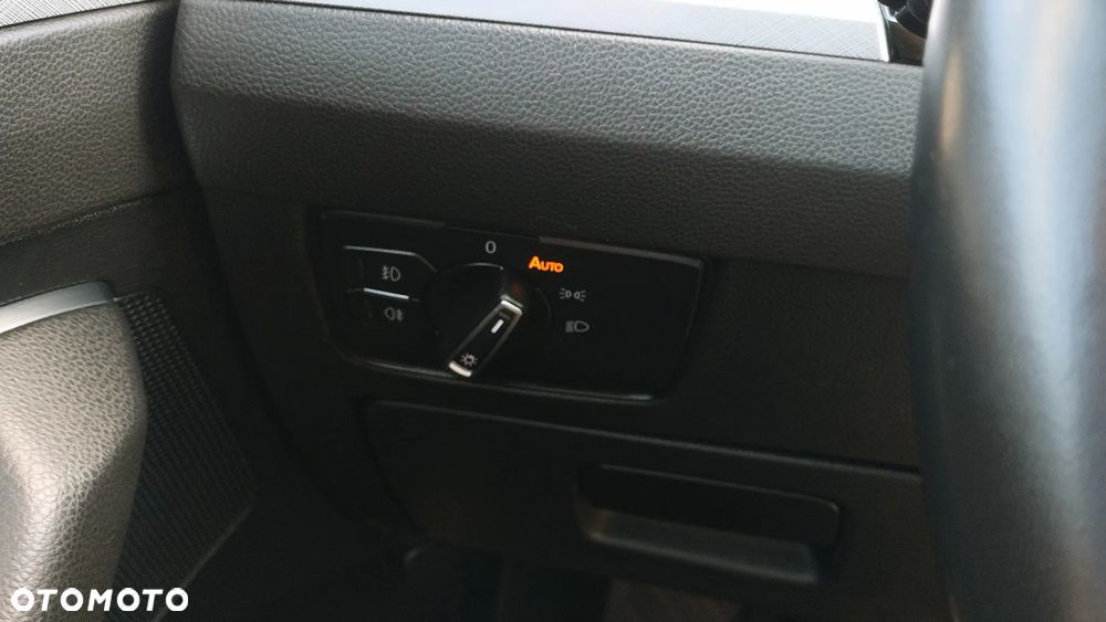 Skoda Superb 2.0 TDI SCR Ambition DSG - 15