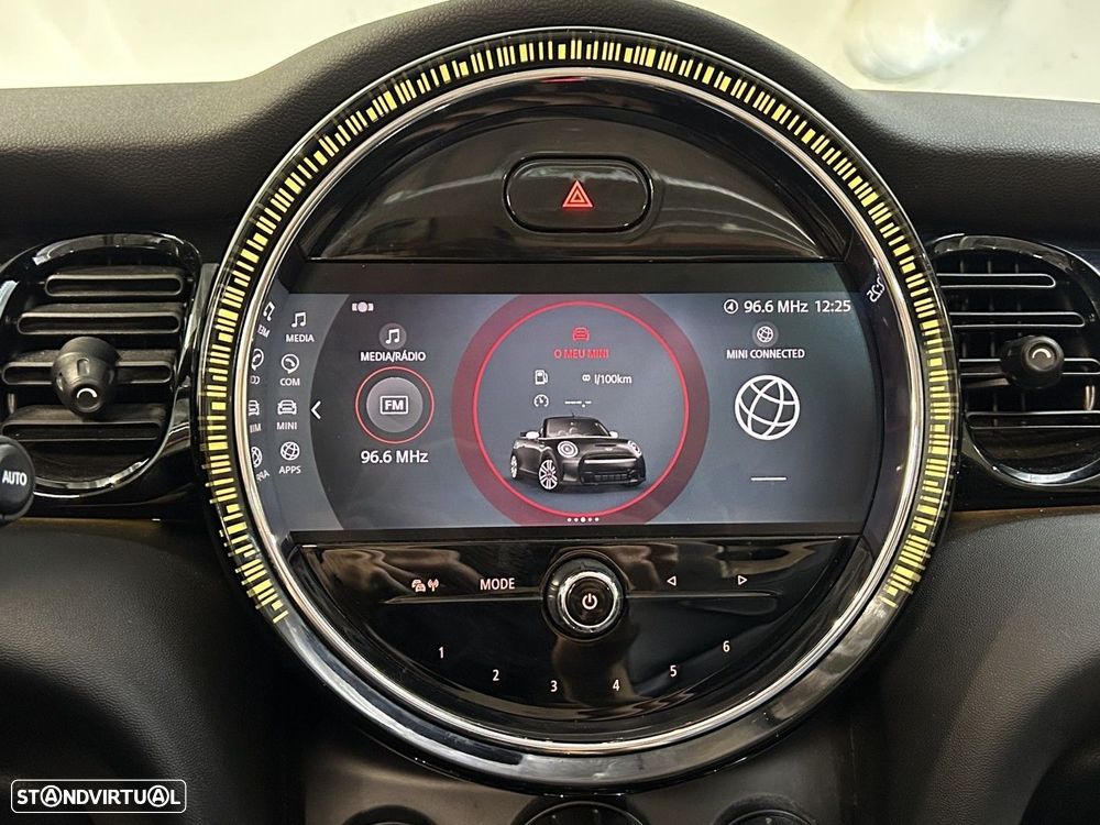 MINI Cabrio One Sport Edition - 38
