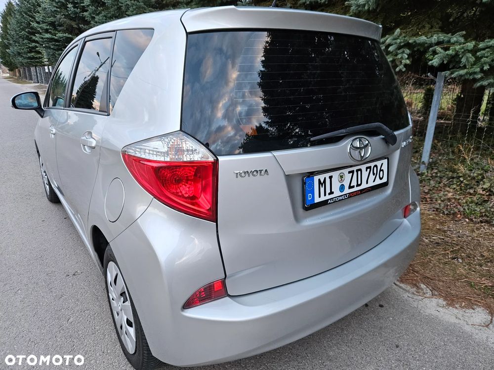 Toyota Verso S 1.33 VVT-i Multidrive Club - 7