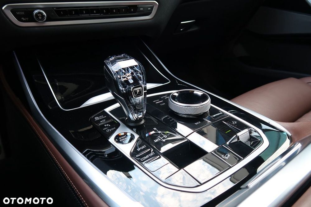 BMW X7 M50d sport - 23