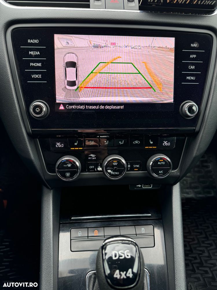 Skoda Octavia - 8