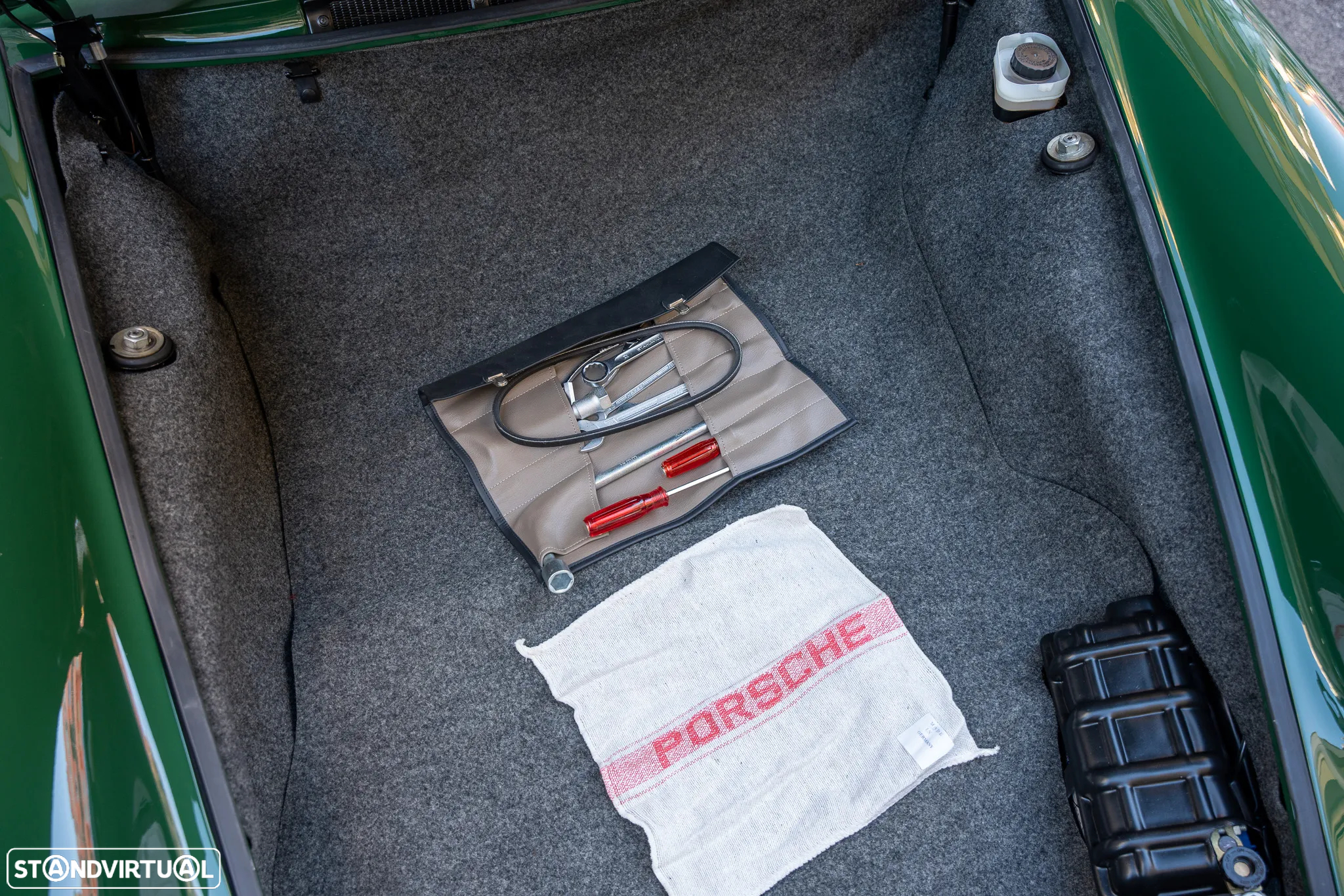 Porsche 911 Série F 2.0 T SWB - 6