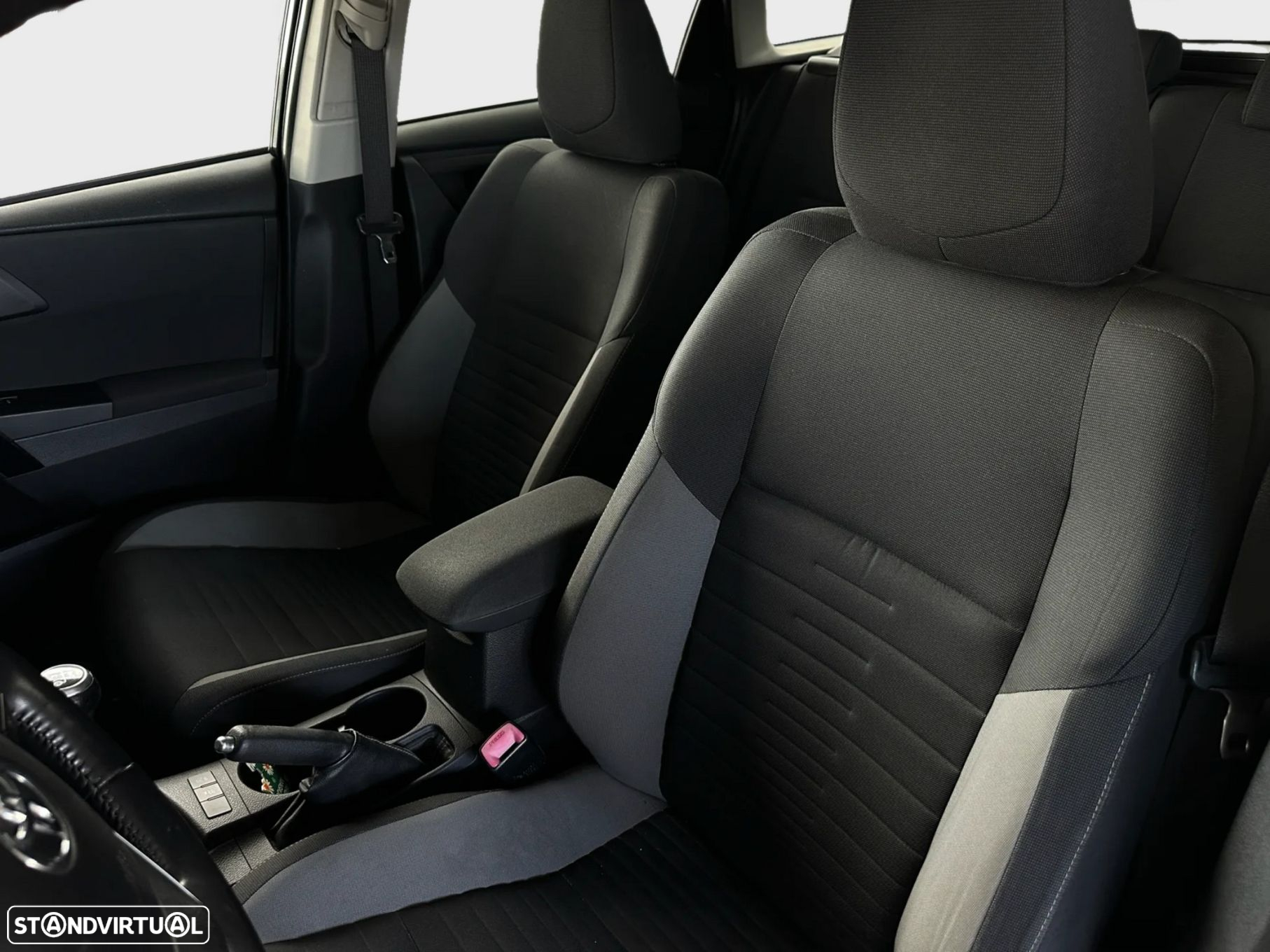 Toyota Auris Touring Sports 1.6 D-4D Comfort - 10