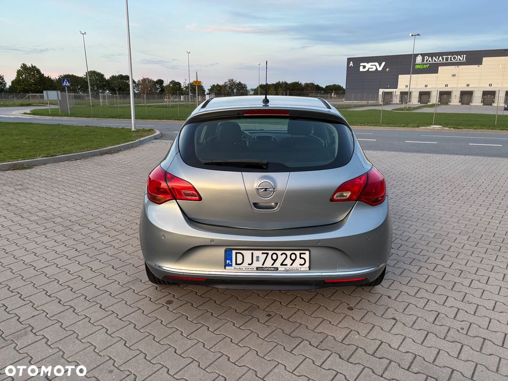 Opel Astra IV 1.4 T Active - 6