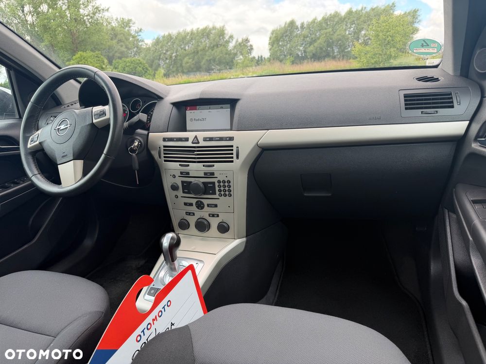 Opel Astra - 33