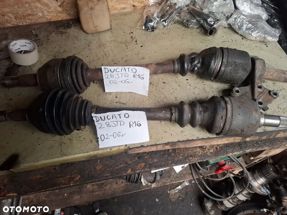 FIAT DUCATO 2,8 JTD jumper boxer 02-06r  półoś prawa lewa R16 cali koła