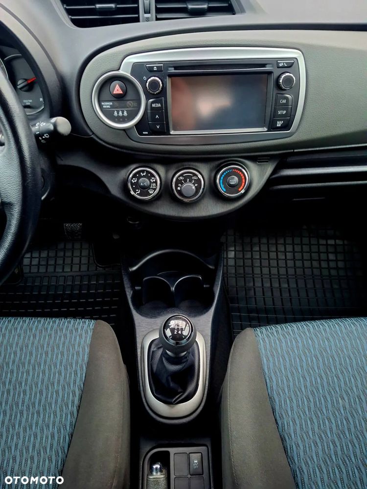 Toyota Yaris 1.33 VVT-i Life - 28