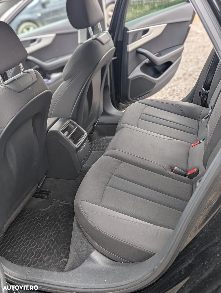 Audi A4 2.0 TFSI ultra S tronic - 8