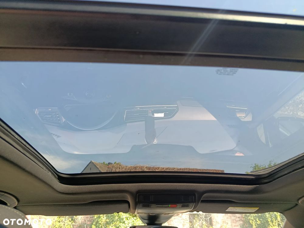 Volkswagen Tiguan 2.0 TDI SCR DSG R-Line - 19