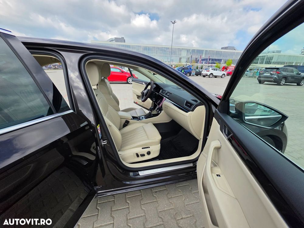 Skoda Superb 2.0 TSI DSG Laurin & Klement - 25