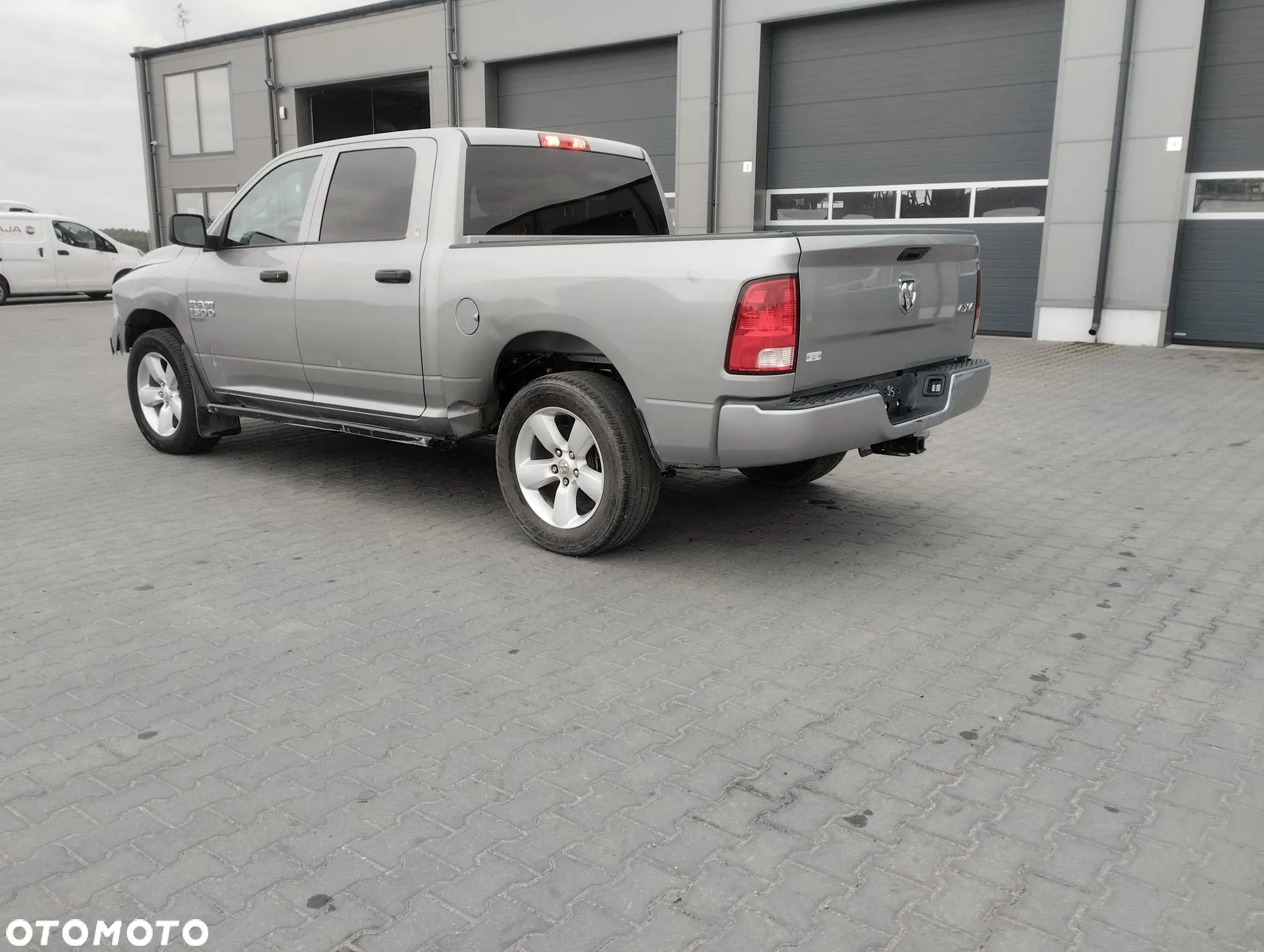 RAM 1500 - 6